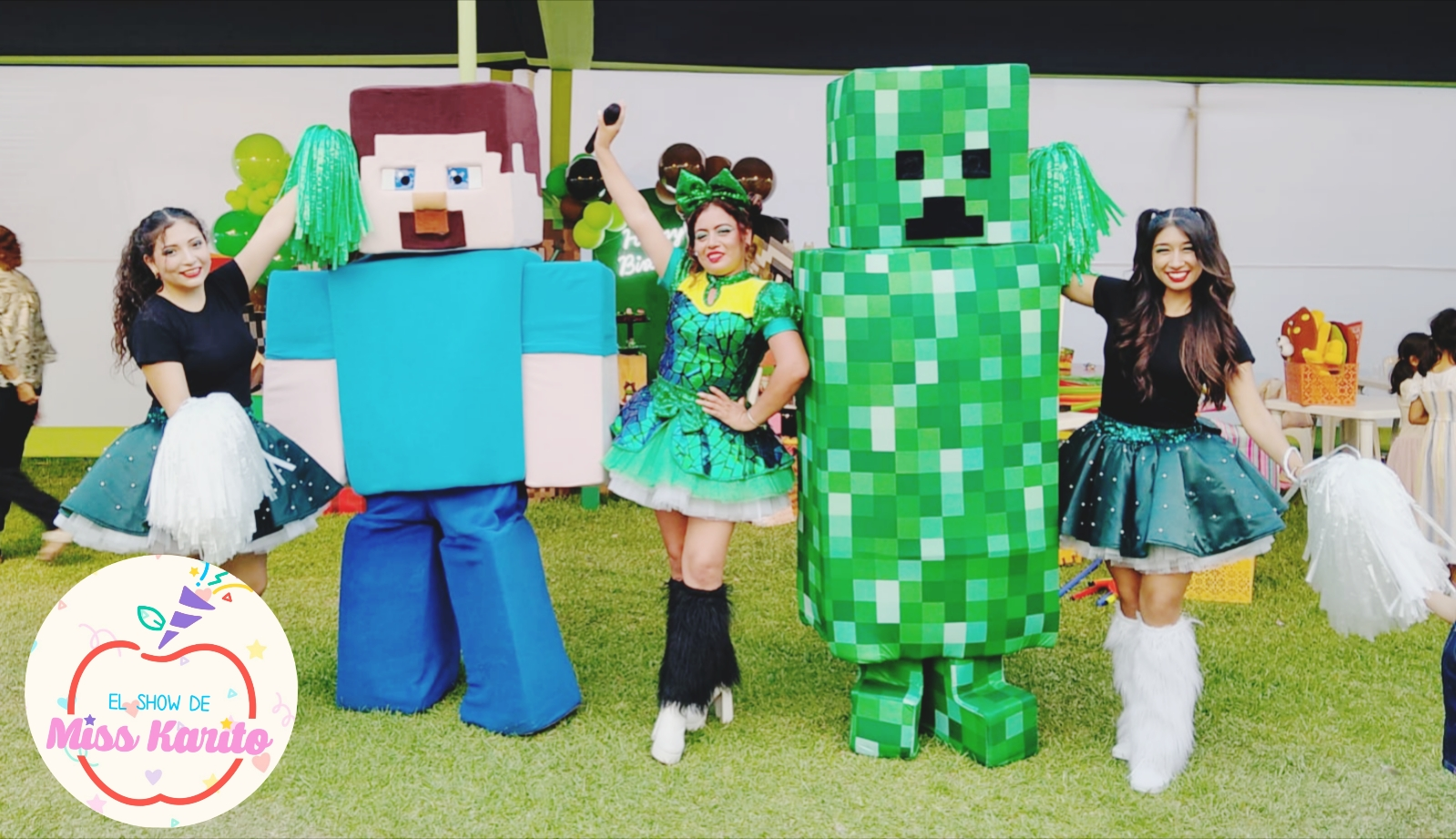 Show Temático de Minecraft con Steve y Creeper